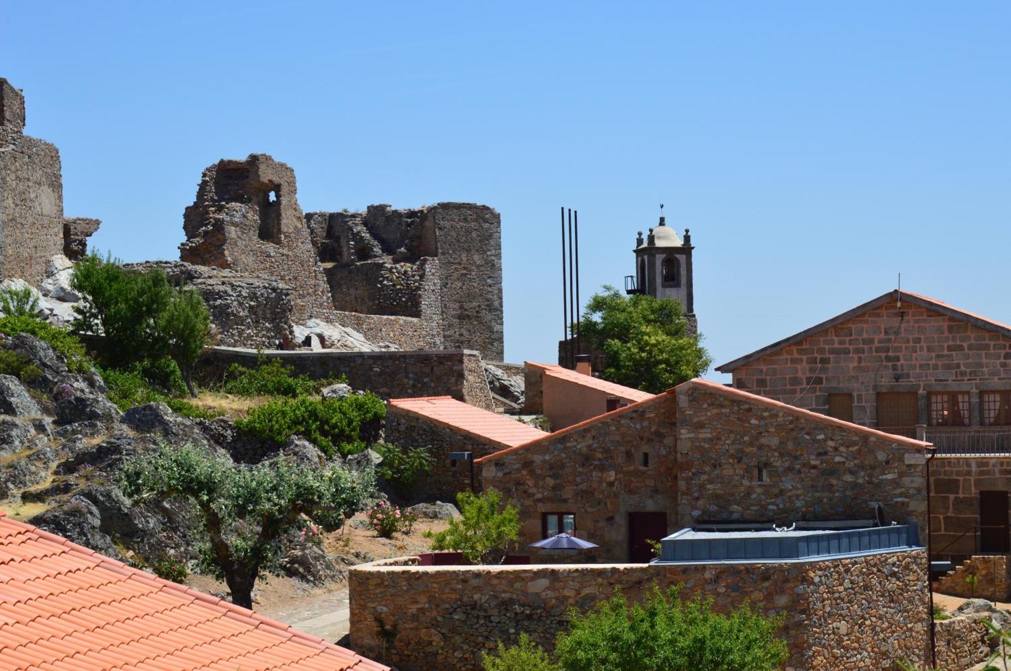 Casa Da Amendoeira Otel Castelo Rodrigo Dış mekan fotoğraf